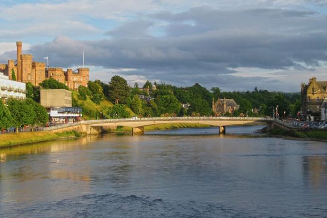 2-Day Loch Ness and Inverness Small-Group Tour from Edinburgh - Fort William, Ben Nevis, and the road south