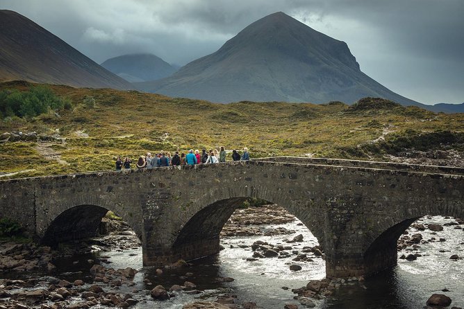3-Day Isle of Skye Inverness Highlands and Glenfinnan Viaduct Tour from Edinburgh - What this three-day route really gives you