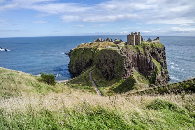 4-Day Scottish Castles Experience Small-Group Tour from Edinburgh - What this four-day Scottish route does well