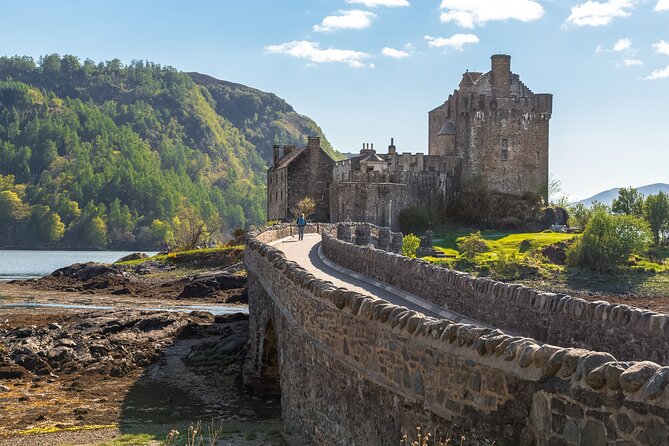 8 Day Isle of Skye, Orkney & North Coast 500 tour from Edinburgh - Day 6: The Jacobite train and Glencoe
