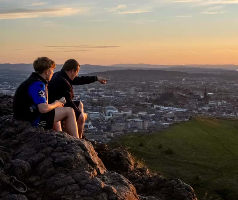 Arthur's Seat Hike: Sunset, Sunrise, Daytime - The descent after dark