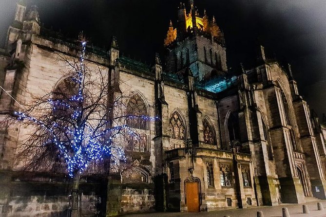 City of the Dead Haunted Graveyard Tour - Starting at St Giles’ Cathedral on the Royal Mile