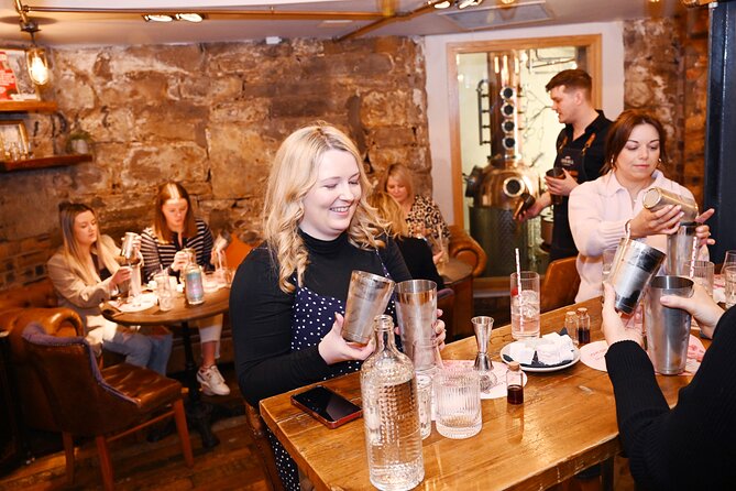 Eden Mill Edinburgh Love Gin Cocktail Masterclass - Three cocktails, with one made by you