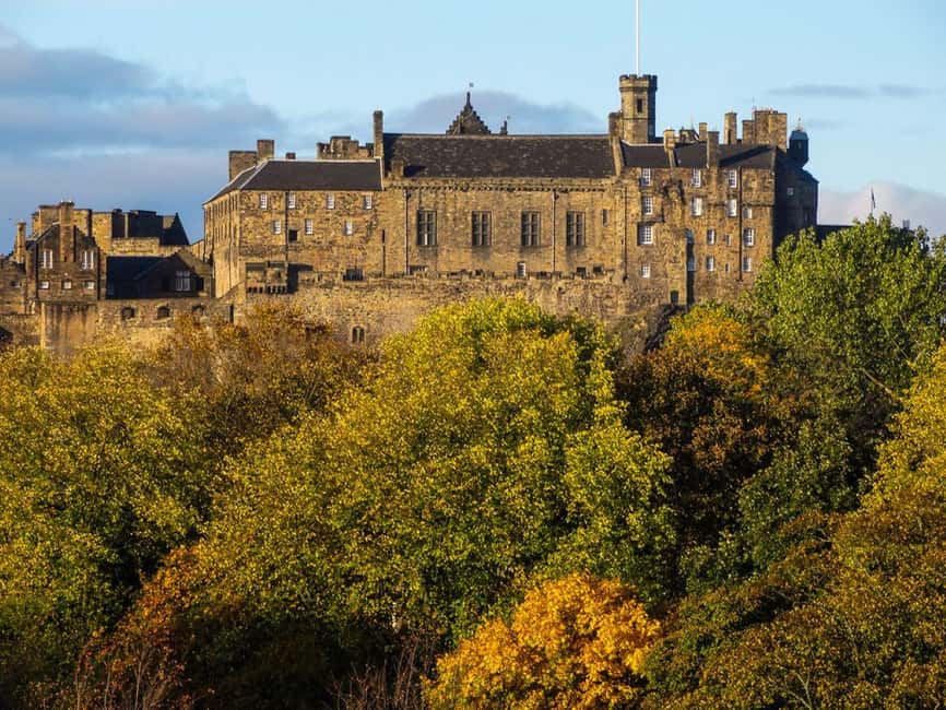 Edimbourg : Visite guidée privée en français avec Clémentine - Why families may find this walk easier