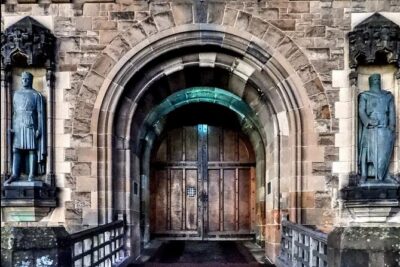 Edinburgh Castle Guided Tour – Tickets Included