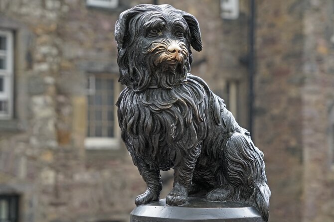 Edinburgh Castle & Old Town Small Group Guided Tour - Scotland’s religious conflicts at the first stops