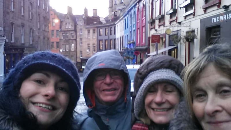 Edinburgh: Custom Highlights & Hidden Gems Tour with a Local - Key points to know before booking
