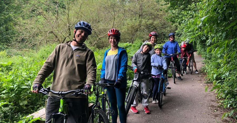 Edinburgh: Cycle Tour to the Coast (family friendly) - Holyrood Park and the Arthur’s Seat viewpoint