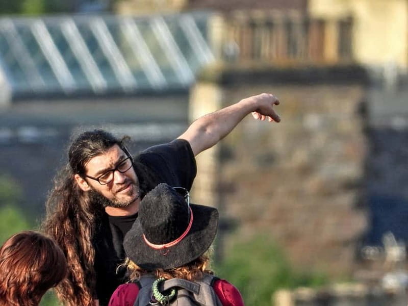 Edinburgh: Dark History Royal Mile Walking Tour - Is $22 good value for two hours?