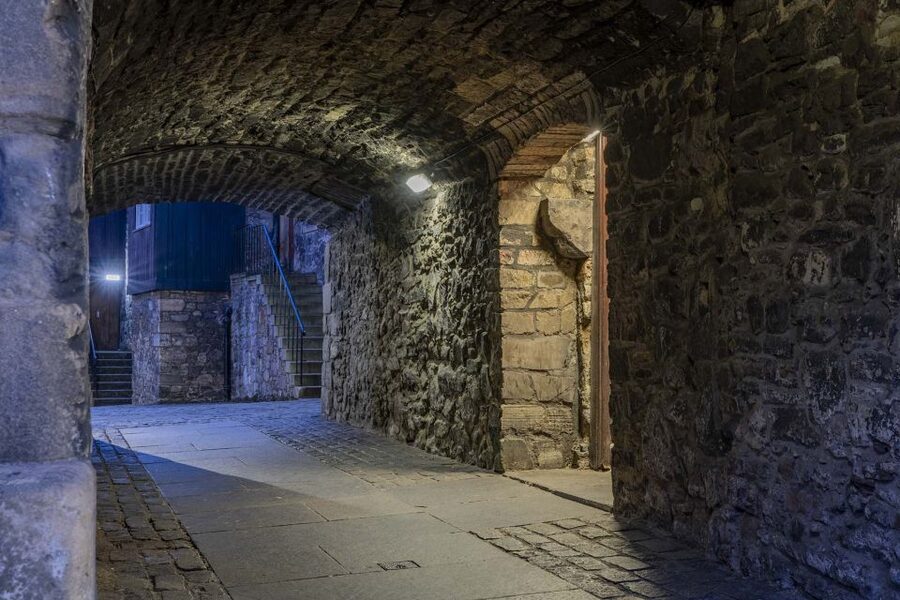 Edinburgh: Dark Secrets of the Old Town Ghost Walking Tour - The walking pace and physical demands
