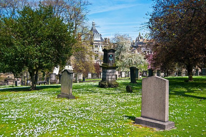 Edinburgh Darkside Walking Tour: Mysteries, Murder and Legends - Old Calton Burial Ground or Canongate Kirkyard