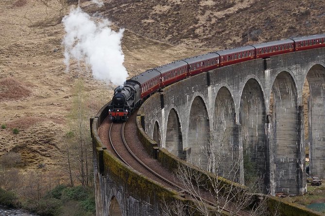 Edinburgh: Eilean Donan, Loch Ness & Glenfinnan 2-Day Tour - Glenfinnan Viaduct and the first night in Fort William