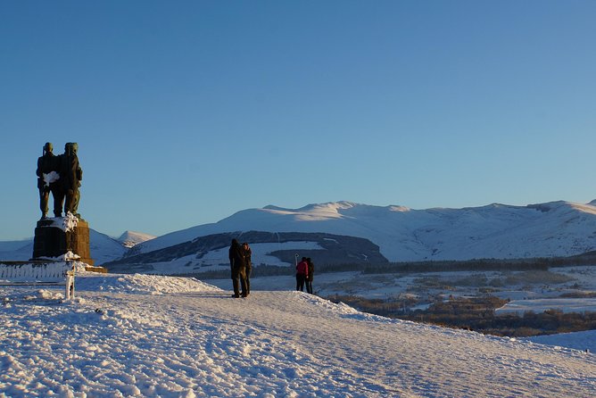 Edinburgh: Eilean Donan, Loch Ness & Glenfinnan 2-Day Tour - Loch Lomond and the village of Luss