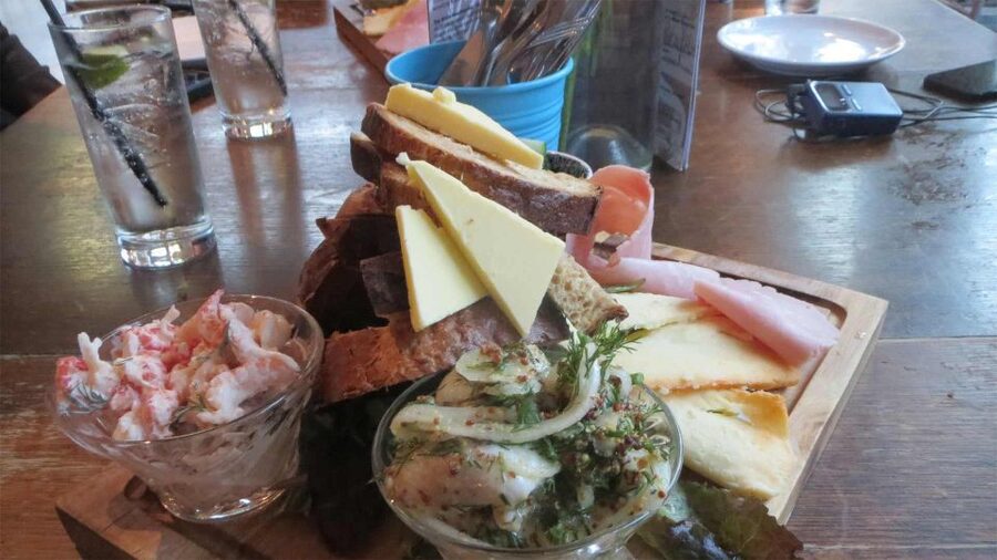 Edinburgh: Food & Drink Tasting Tour - Is $149 a fair price?