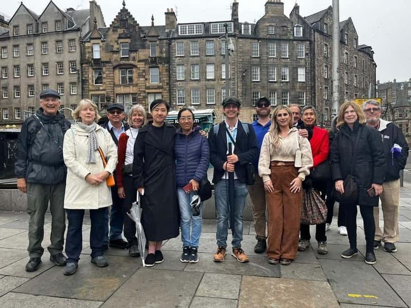 Edinburgh: Full-Day Walking Tour with Edinburgh Castle - Grassmarket and Victoria Street