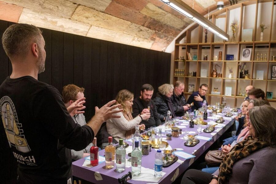 Edinburgh: Gin Distillery Tour and Tasting - A final drink at the Distillery Bar