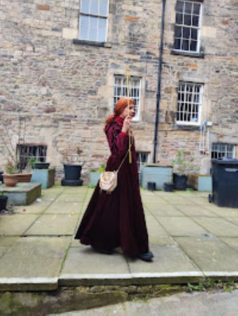 Edinburgh: Guided Ghost Walking Tour - Walking the Royal Mile and its darker stories