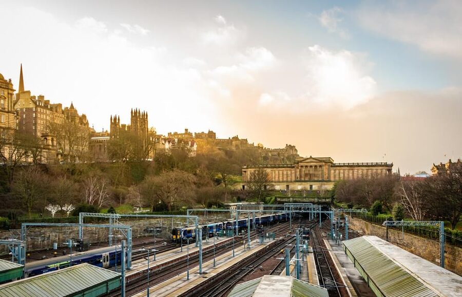 Edinburgh: Guided Harry Potter Walking Tour - Edinburgh through a Potter-tinted lens