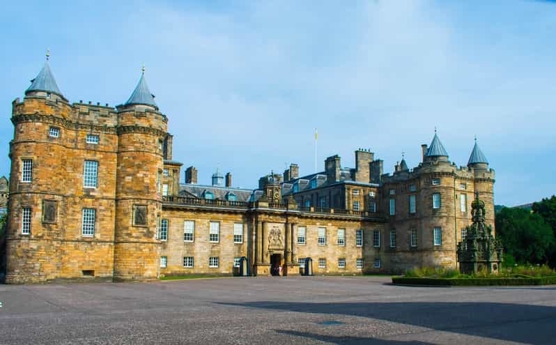 Edinburgh: Harry Potter Tour & Palace of Holyrood Entry - Old College and Rowling’s Edinburgh