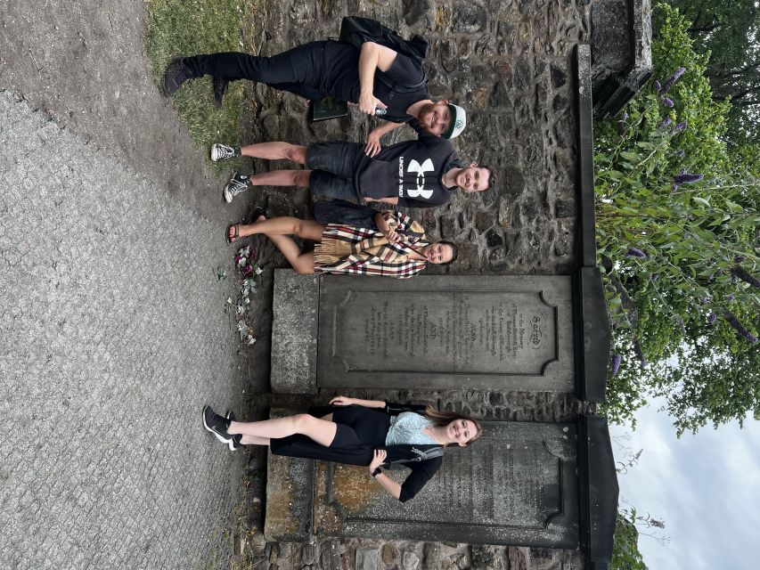 Edinburgh: Harry Potter Walking Tour and Whisky Tasting - Starting on the Royal Mile at Tron Kirk