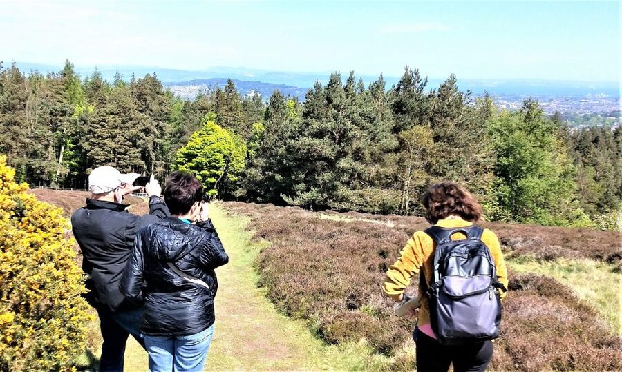 Edinburgh: Hill & Nature Hike With a Local - Leaving Edinburgh behind at King’s Theatre