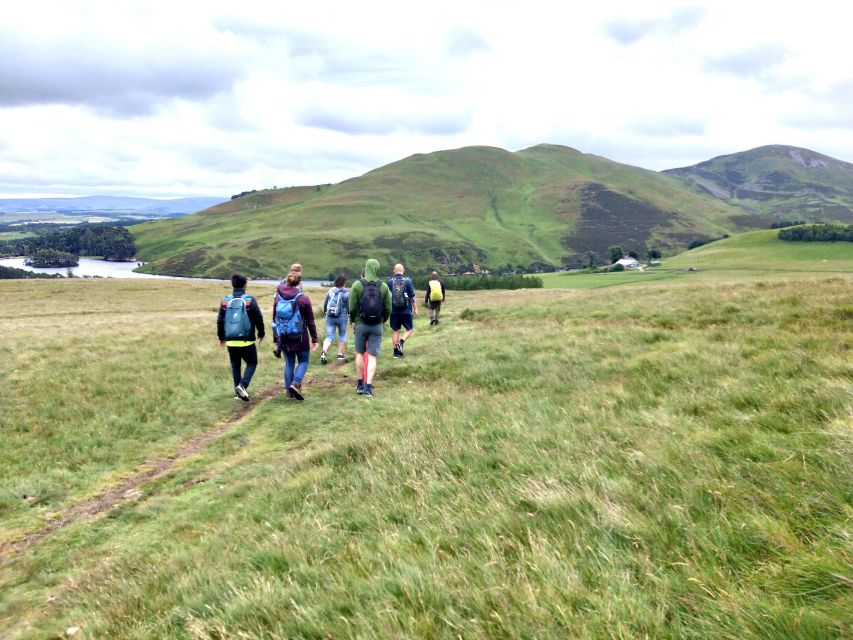 Edinburgh: Hill & Nature Hike With a Local - Rishi’s guiding style and group comfort