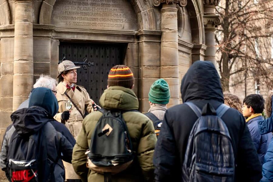 Edinburgh: Historical Gems Tour & A Taste of Scottish Fudge - Starting beside Parliament Square