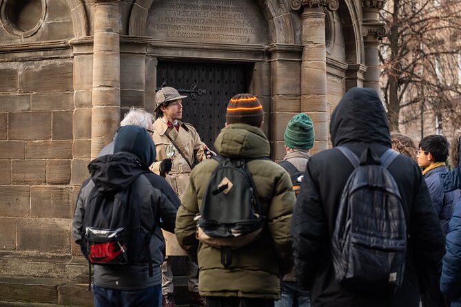 Edinburgh Historical Gems Tour with Whisky & Local Flavours - Why this Edinburgh walk works so well