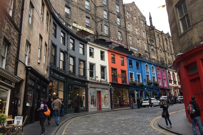 Edinburgh: History Lovers Old Town Walking Tour - Princes Street Gardens and Ross Fountain