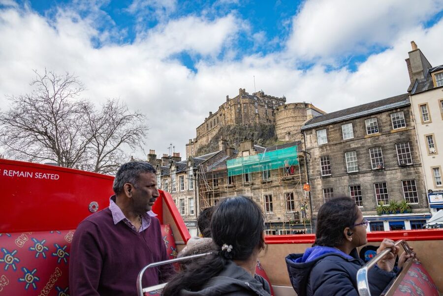 Edinburgh: Hop-On Hop-Off Bus Pass with 3 City Tours - Why the 48-hour option can be worth the extra time