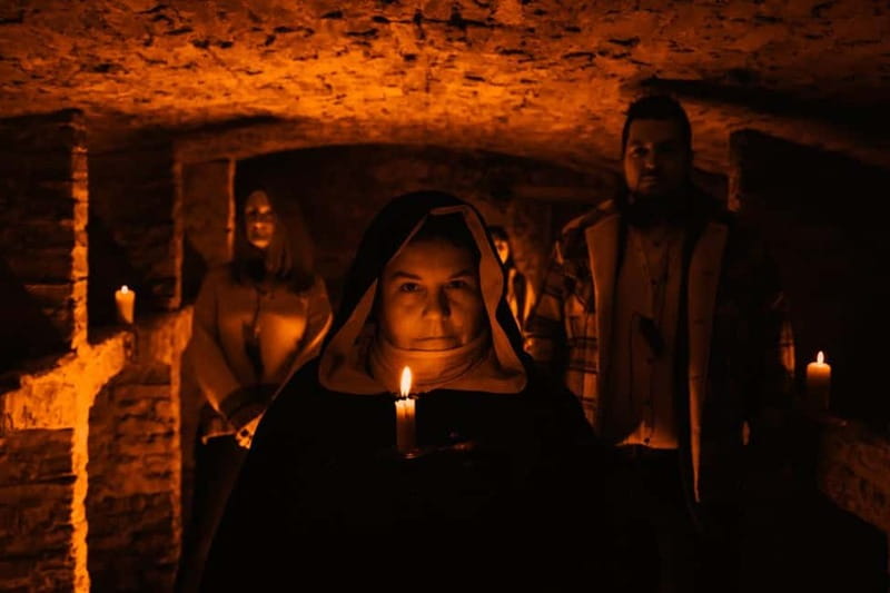 Edinburgh: Immersive, Adult-Only Haunted Vaults Night Tour - Key points at a glance