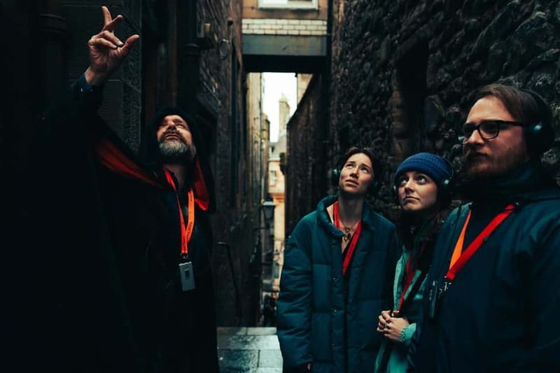 Edinburgh: Immersive, Adult-Only Haunted Vaults Night Tour - TourTalk devices and added sounds