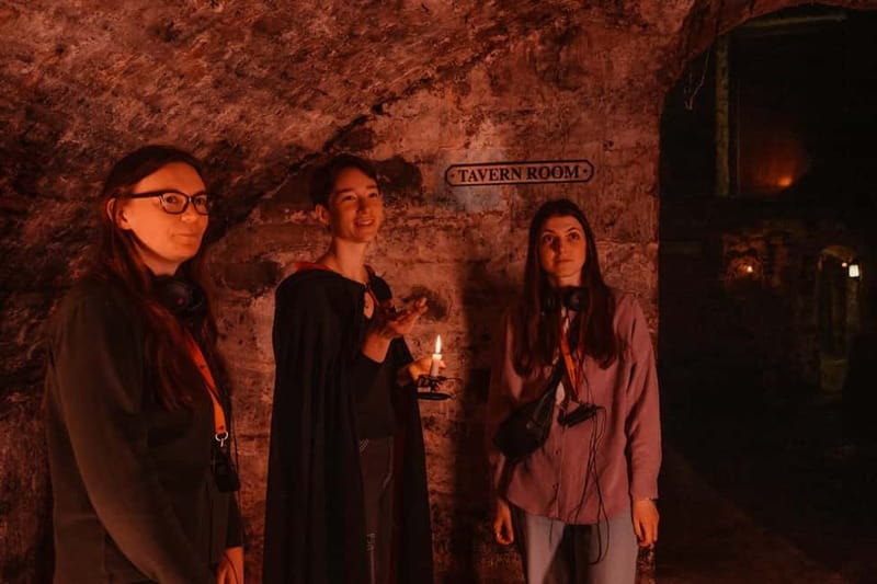 Edinburgh: Immersive Small-Group Haunted Underground Tour - Key points to know before you book