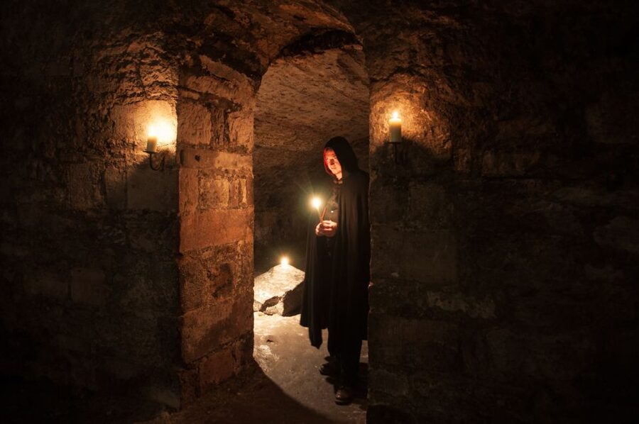 Edinburgh: Immersive Small-Group Haunted Underground Tour - Forty-five minutes inside Blair Street Underground Vaults