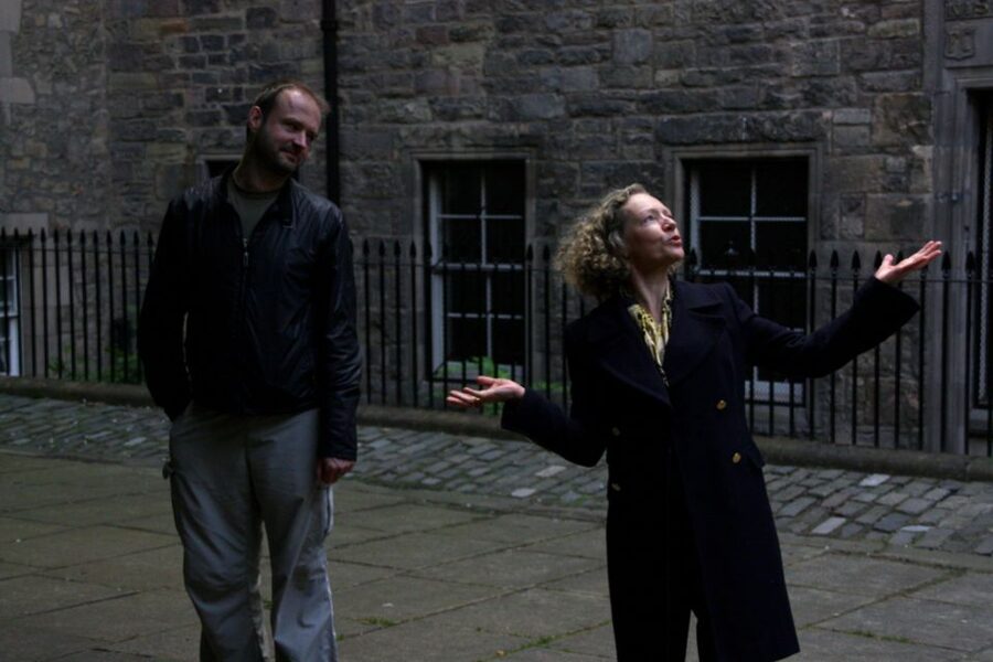 Edinburgh Literary Pub Tour with "Real-Actors" - What the acting adds to the information