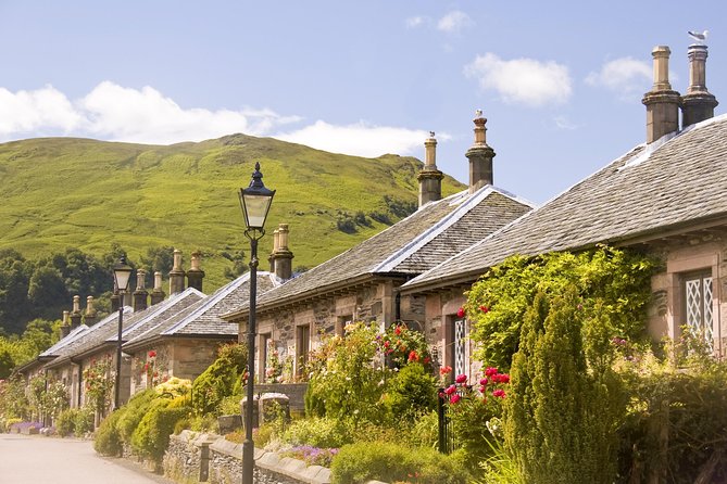 Edinburgh: Loch Lomond, Stirling Castle and the Kelpies Day Tour - Through the Trossachs, Scotland in miniature