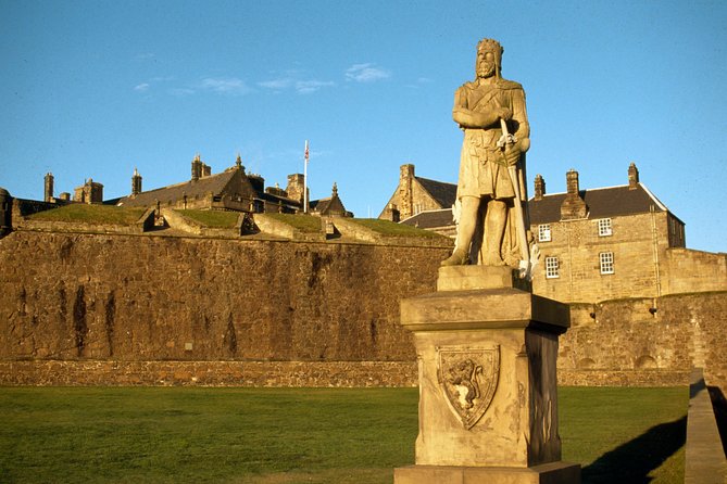 Edinburgh: Loch Lomond, Stirling Castle and the Kelpies Day Tour - The guide can make or break the long rides