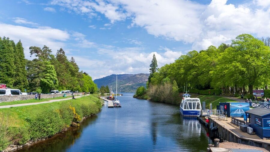 Edinburgh: Loch Ness, Glencoe, and Highlands Day Tour - From Edinburgh to Callander and Stirling