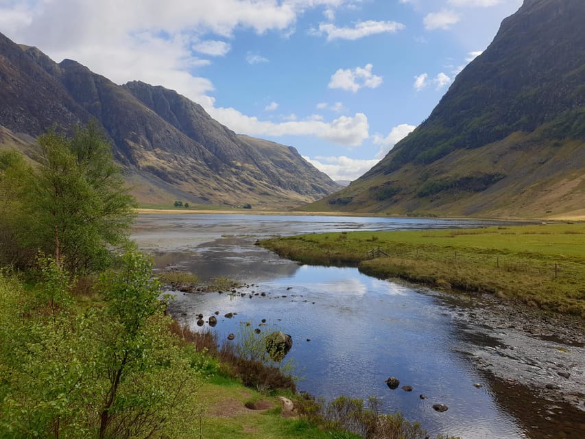 Edinburgh: Loch Ness, Inverness & Highlands Tour in Spanish - The Spanish guide can make or break the day