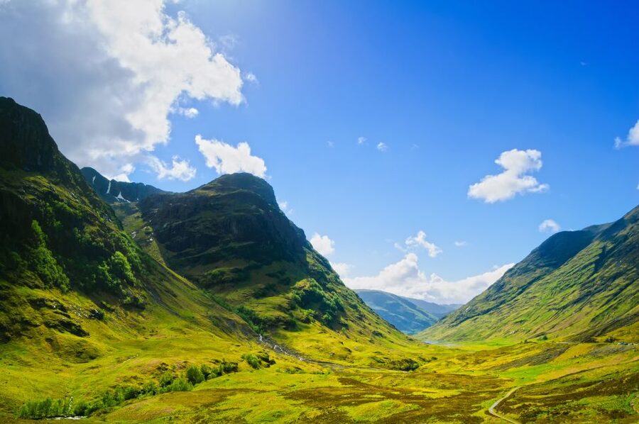 Edinburgh: Loch Ness, Inverness & Highlands Tour in Spanish - How demanding is this 12.5-hour schedule?