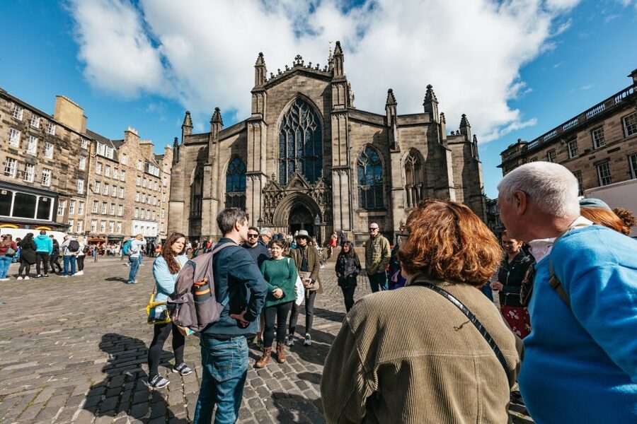 Edinburgh: Old Town History and Tales Walking Tour - Harry Potter links, used as an extra rather than the whole tour