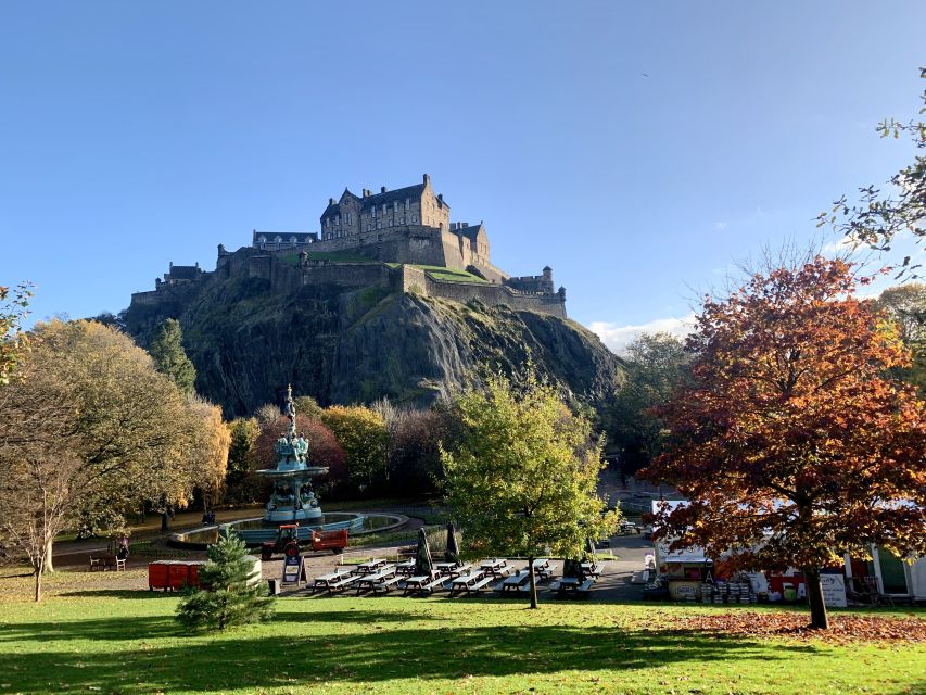 Edinburgh: Old Town History Walking Tour - Following the Royal Mile toward Edinburgh Castle