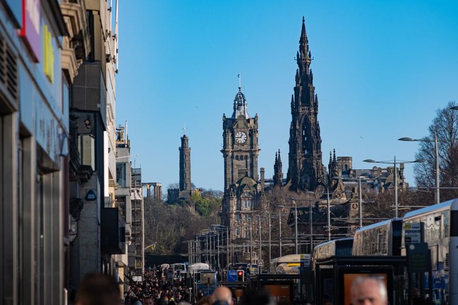 Edinburgh: Old Town History Walking Tour - Is $24 a good deal for two hours?