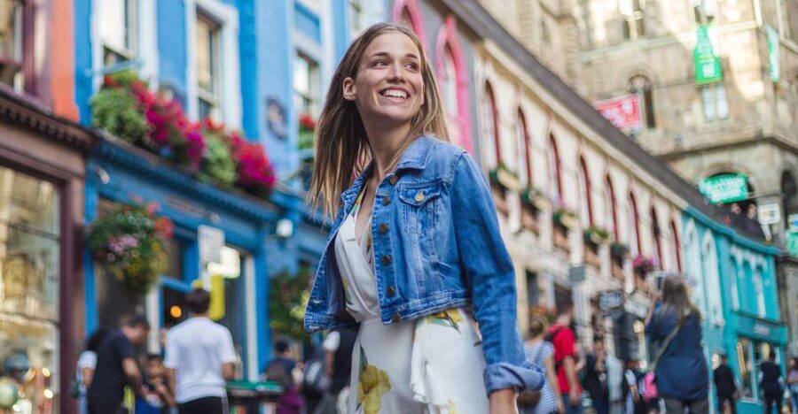 Edinburgh Old Town: Professional Photoshoot & Edited Photos - Key points to know before booking