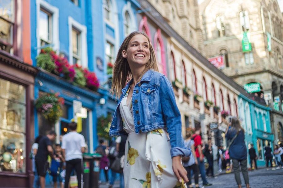 Edinburgh Old Town: Professional Photoshoot & Edited Photos - Victoria Street and the first set of portraits