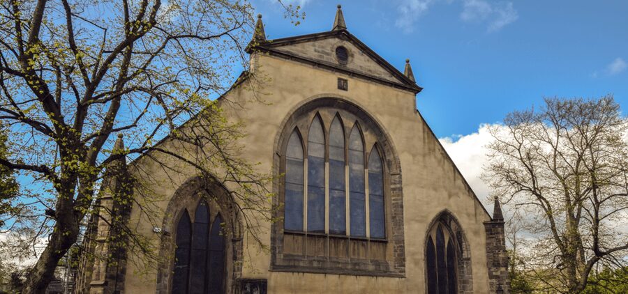 Edinburgh: Old Town Walking Tour with an APP - Is five hours realistic?