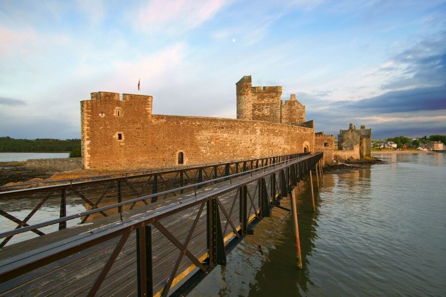 Edinburgh: "Outlander" Filming Locations Guided Tour - What the $64 price really covers