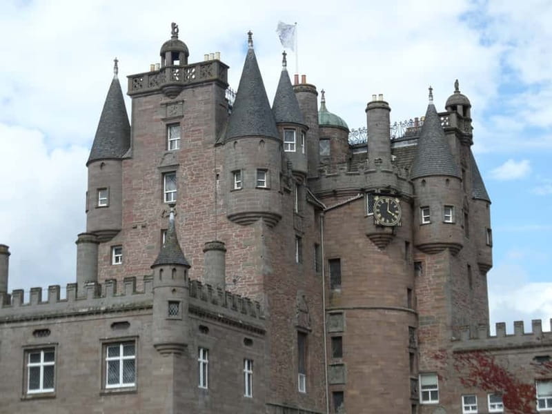 Edinburgh: Private Guided Walking Tour - Who should book this Edinburgh walk?