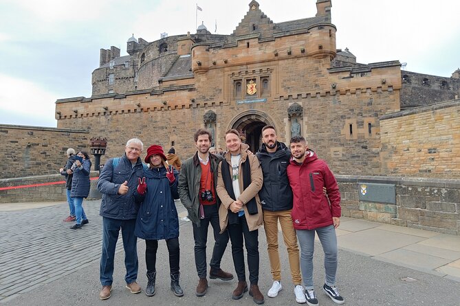 Edinburgh Private Walking Tour in Spanish - St Giles’ Cathedral and the marks of Scottish belief