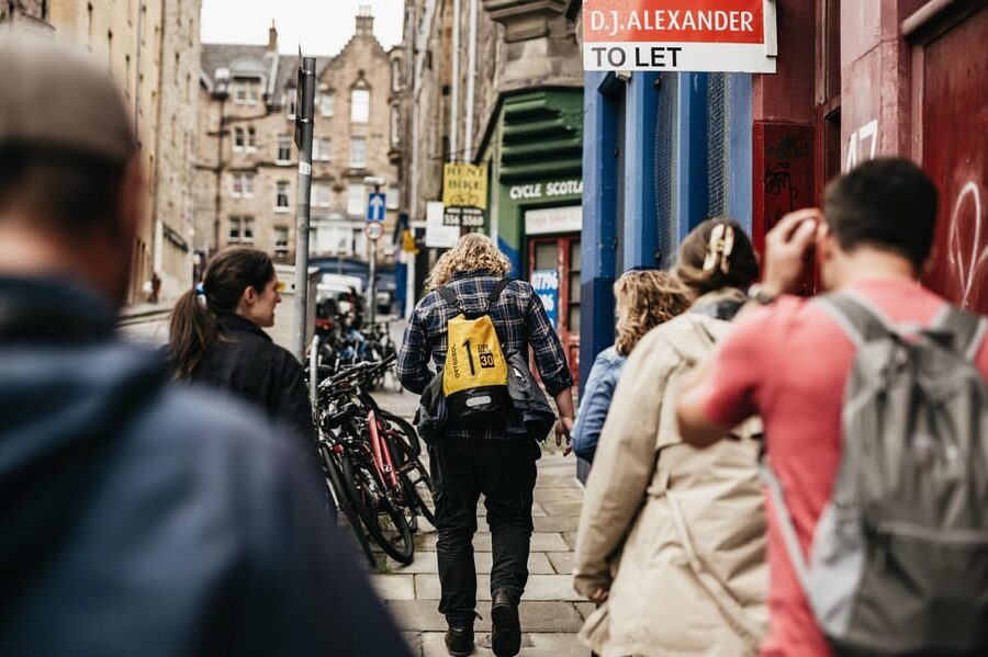 Edinburgh: Pubs and History Guided Walking Tour with Beer - Grassmarket and the route’s useful finish
